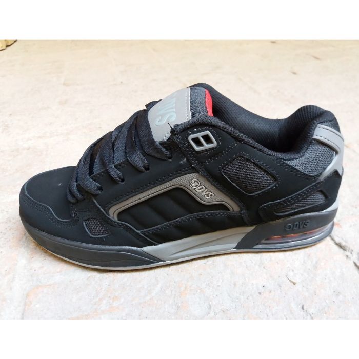 Dvs best sale drone shoes